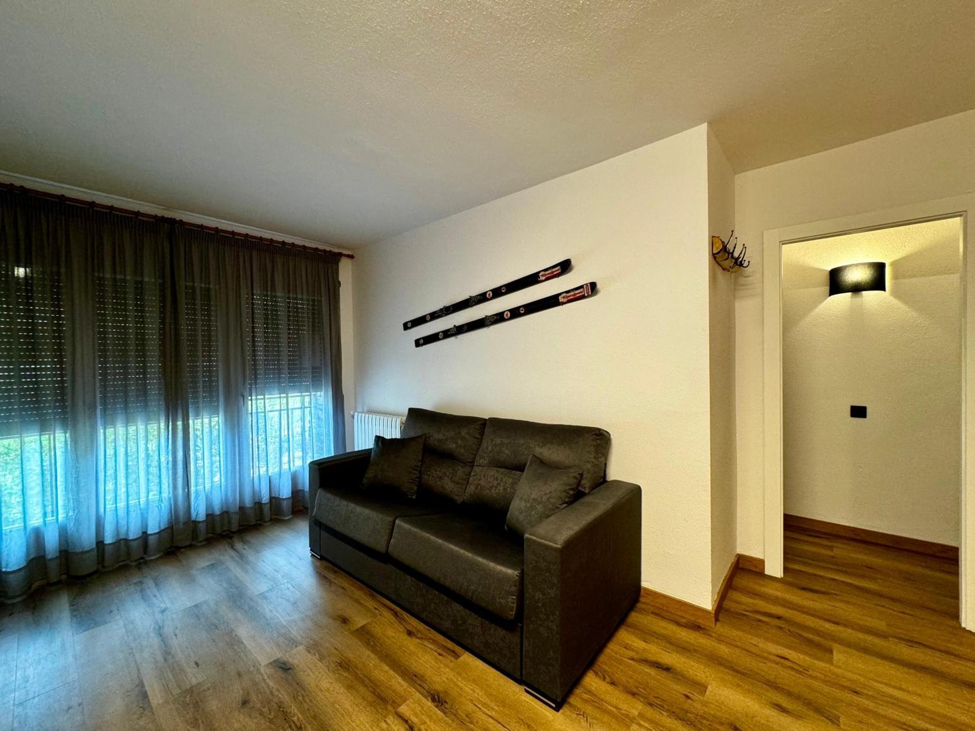 Apartamentos Turisticos Poblado Аринсал Экстерьер фото