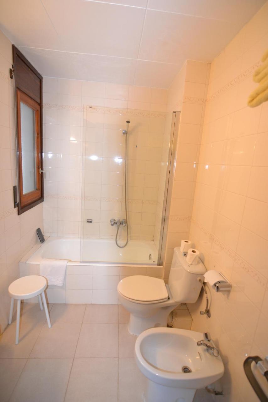 Apartamentos Turisticos Poblado Аринсал Экстерьер фото