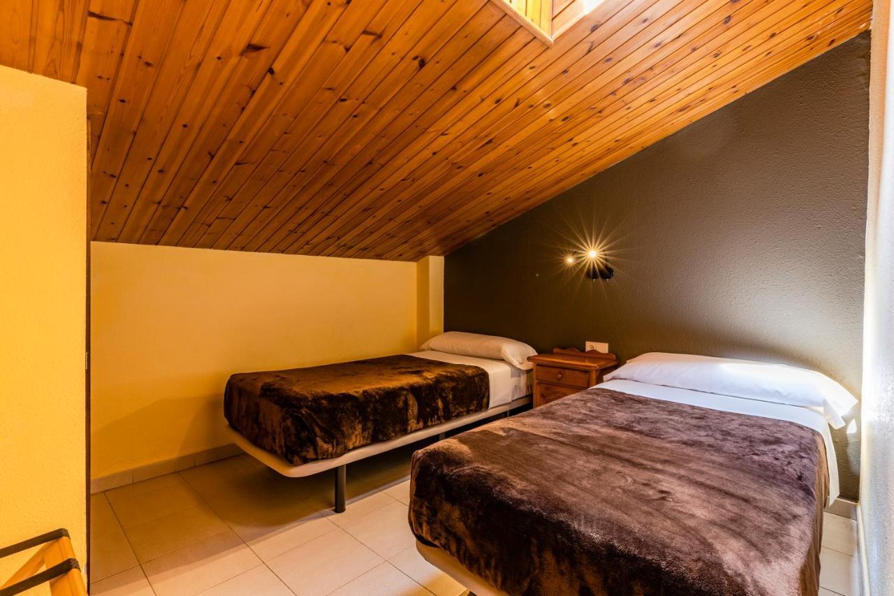 Apartamentos Turisticos Poblado Аринсал Экстерьер фото